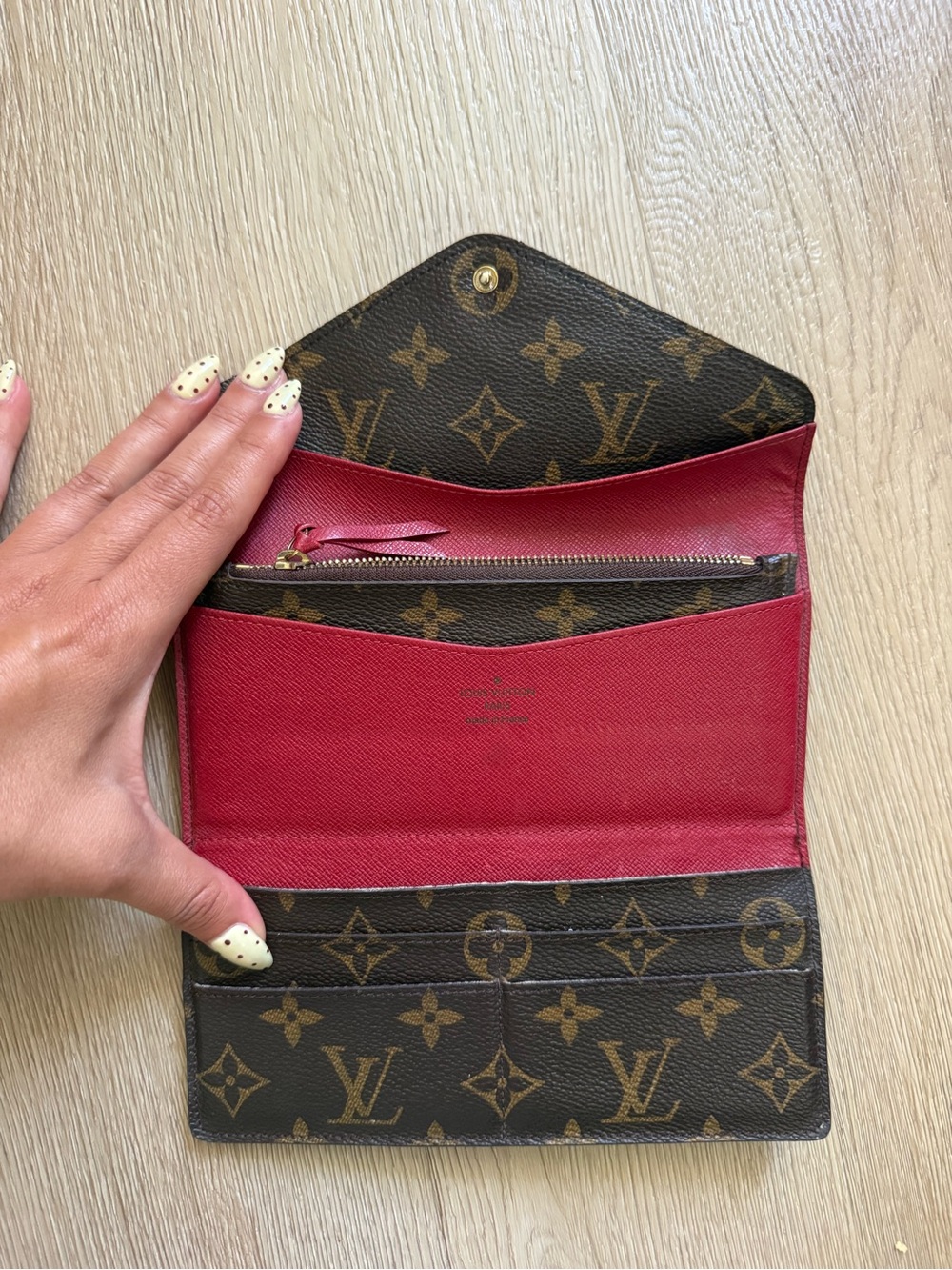 Authentic Louis Vuitton Brown Monogram Envelope Wallet - Picture 6 of 6